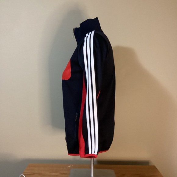 Adidas jacket - Picture 2 of 4